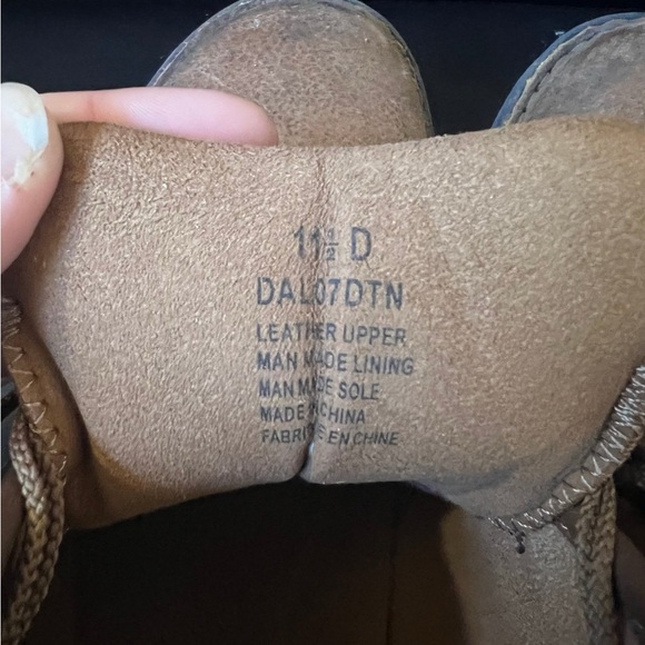 Dunham Brown Leather Chukka Boots main image 4